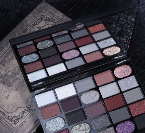 25 Color Gothic Eye Shadow Palette