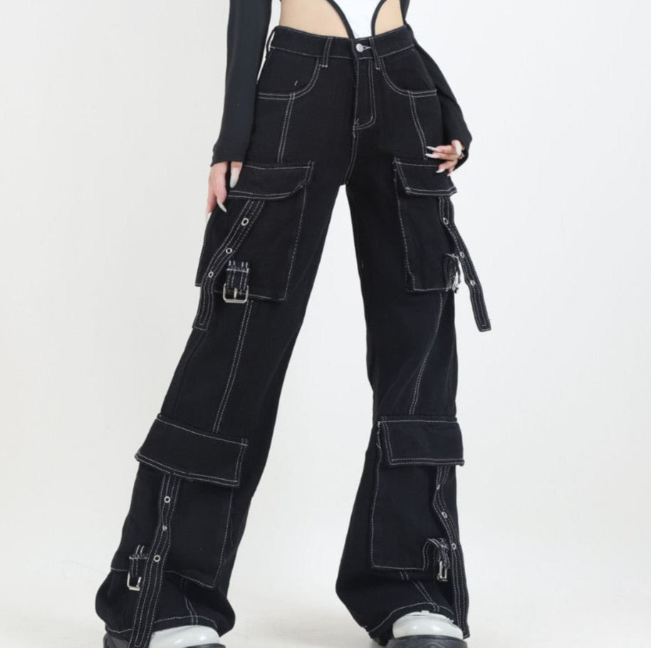 Black Multi-Pocket Oversized Jeans for Women