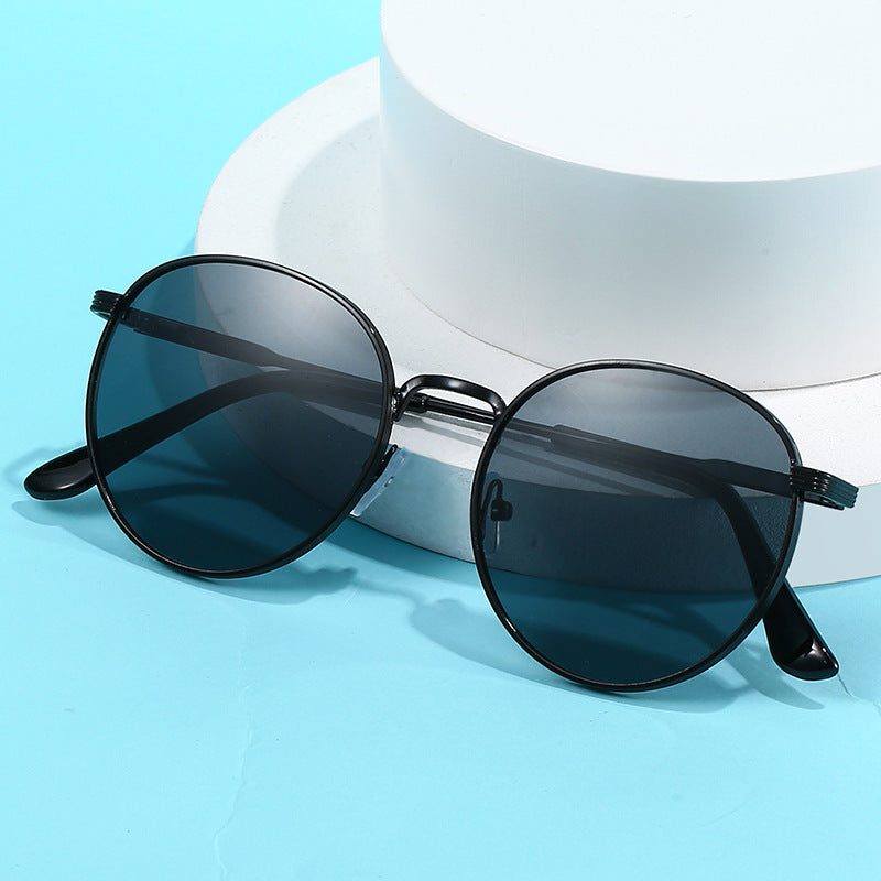 black Casual Goth Sunglasses Thin Frame