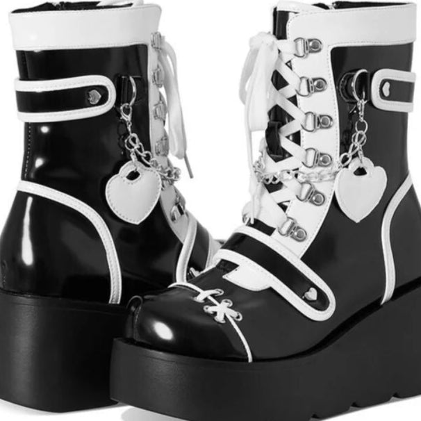 Goth Flat Platform Boots Black white