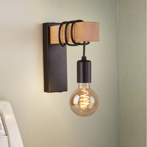 Gothic Wood Lamp