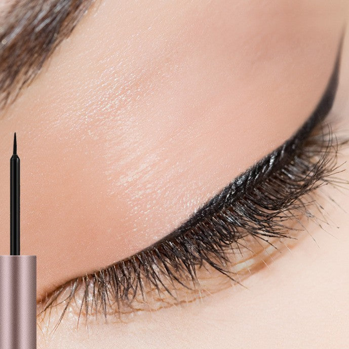 Gothic Black Eyeliner