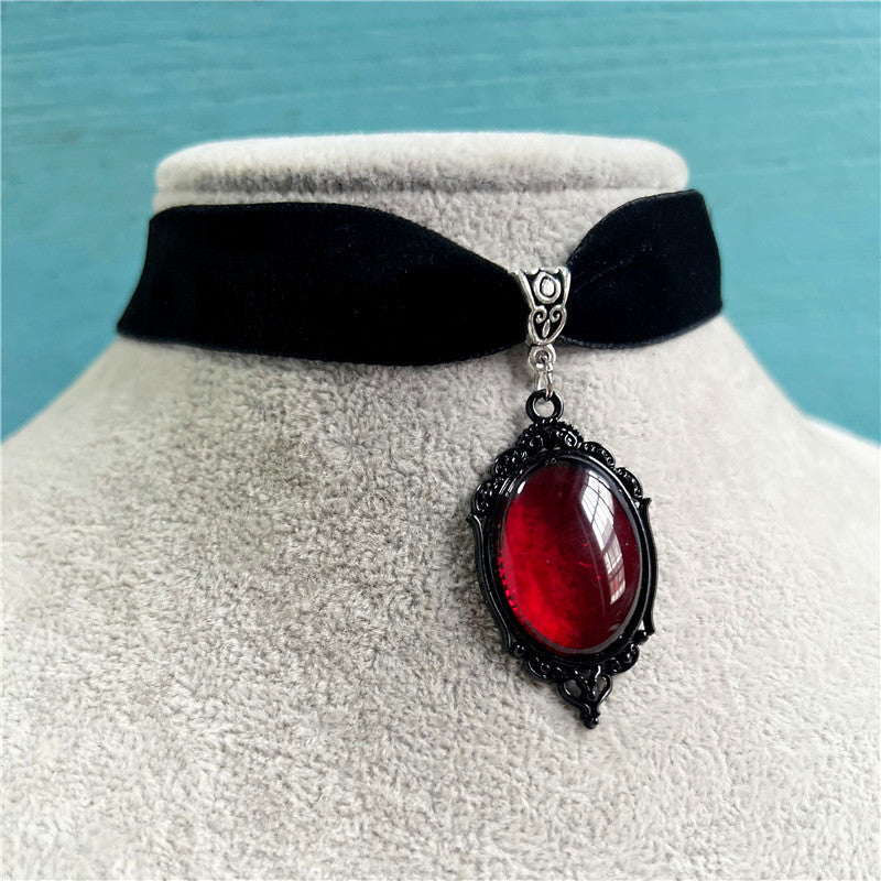 Gothic Victorian Pendant Velvet Choker Necklace