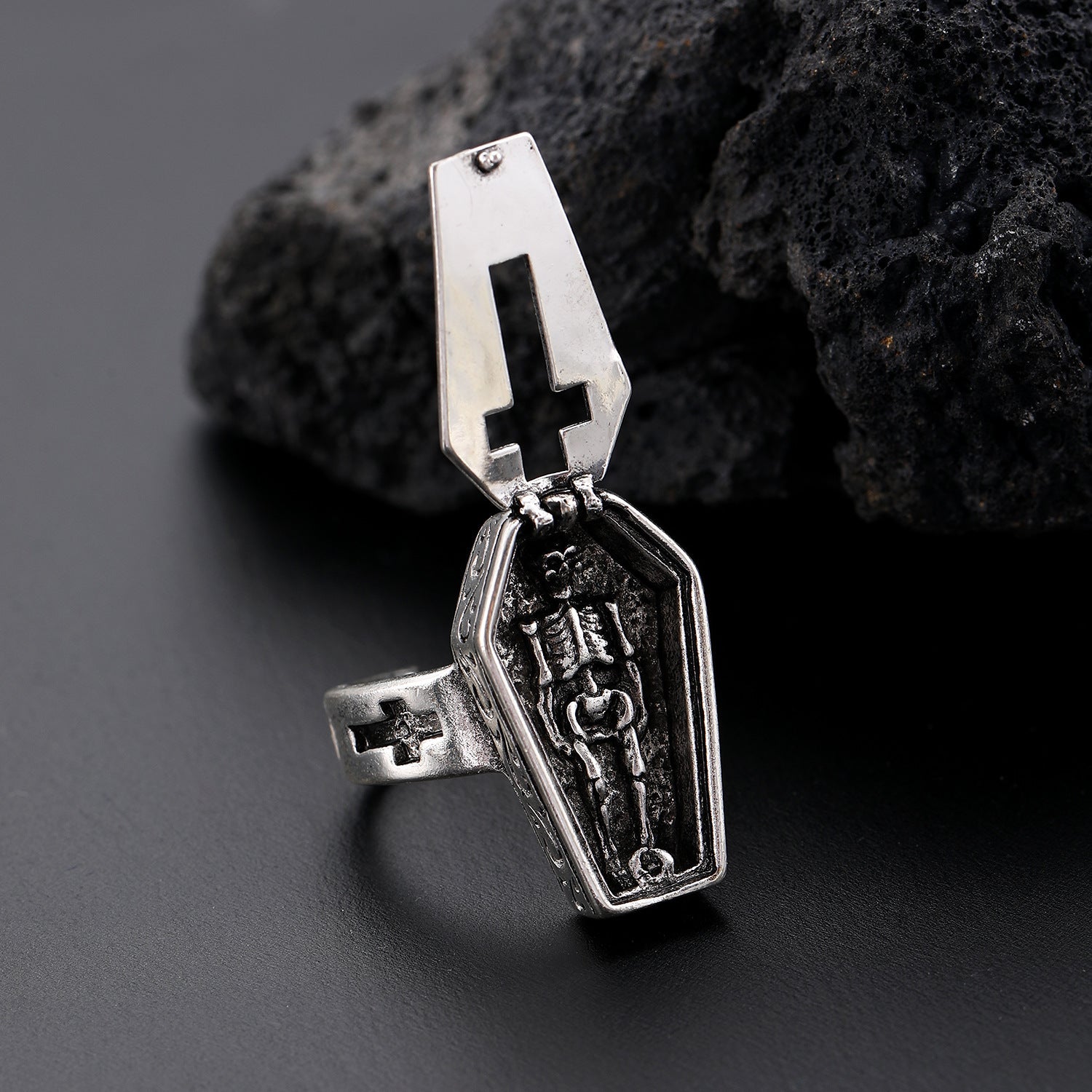 alt Opening Skeleton Coffin Ring