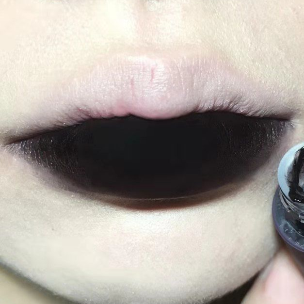 Black Lipstick Gothic
