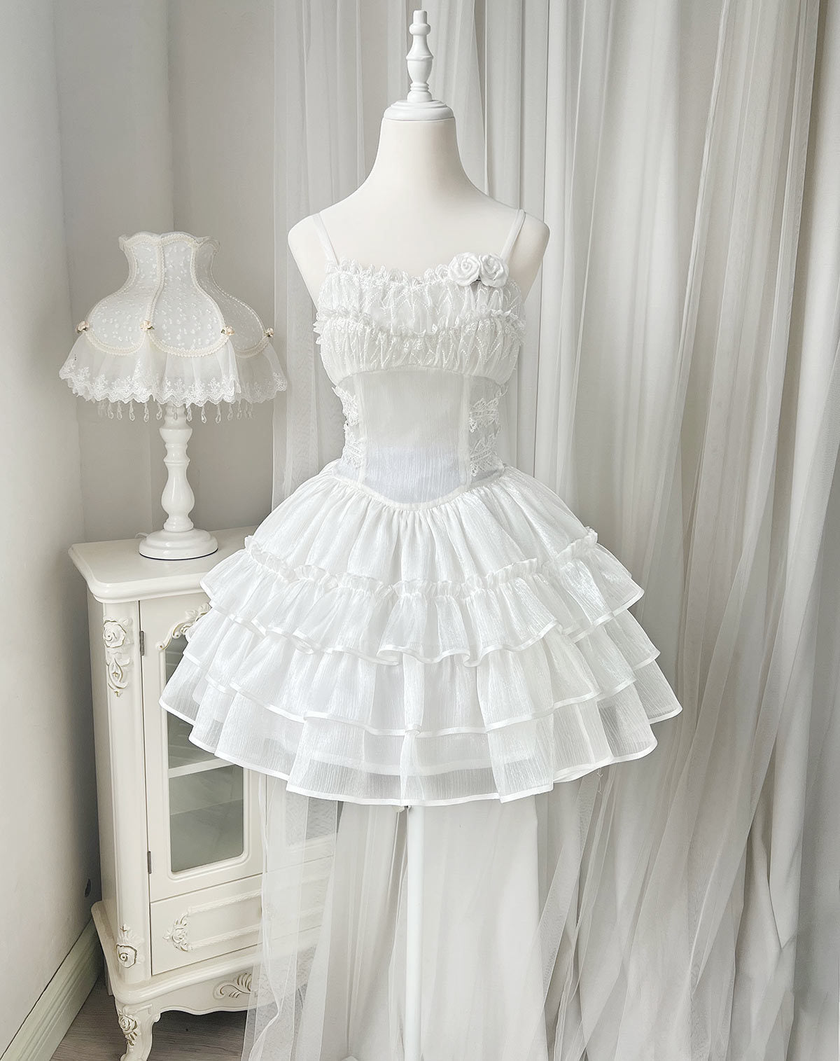 cute White Goth Dress - Puffy with White Roses