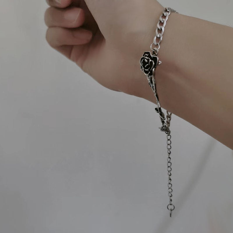 Thorn Rose Necklace Womens