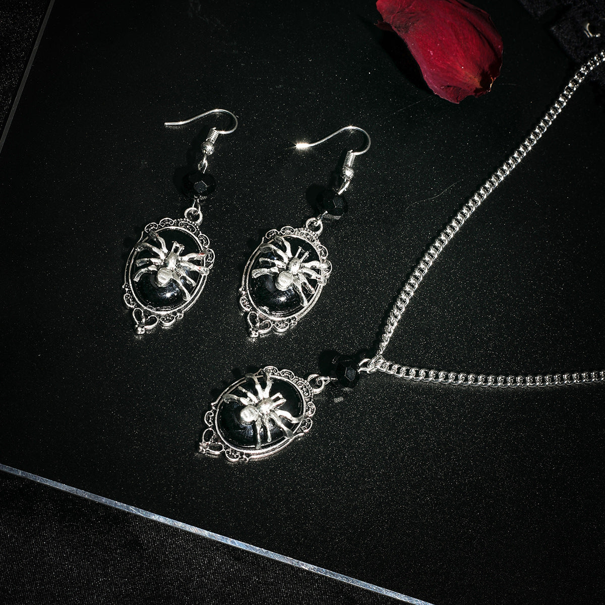 Gothic Spider Necklace and Earrings Set