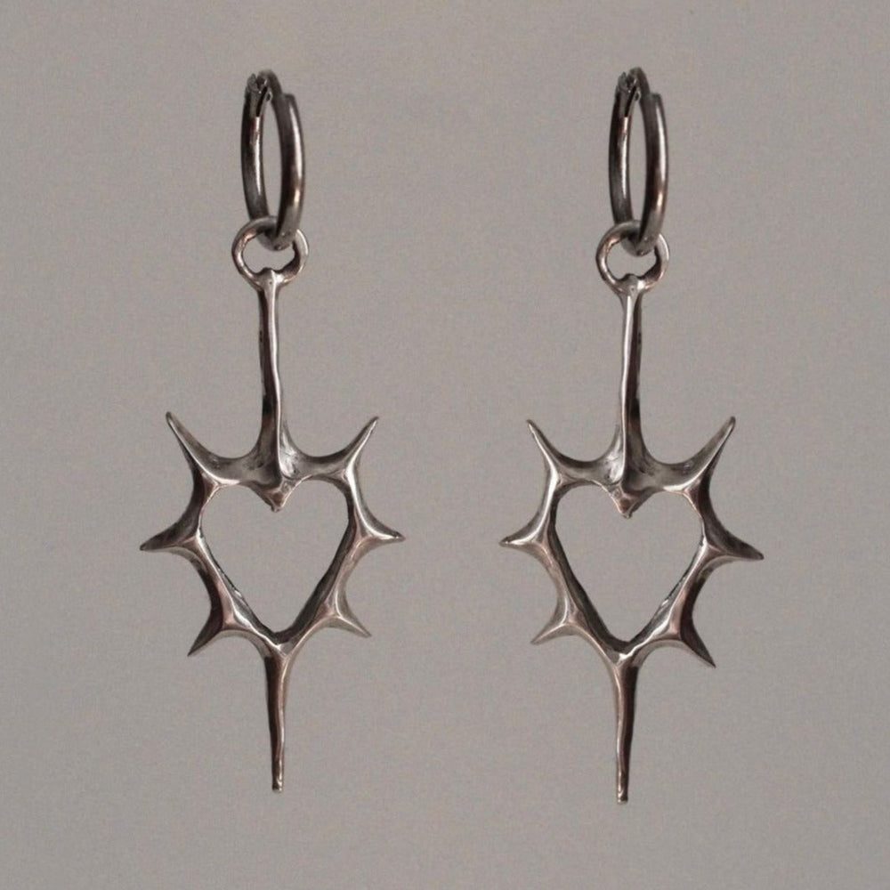 Geometric Thorn Heart Earrings