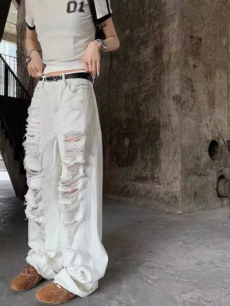 White Ripped Oversized Jeans woman
