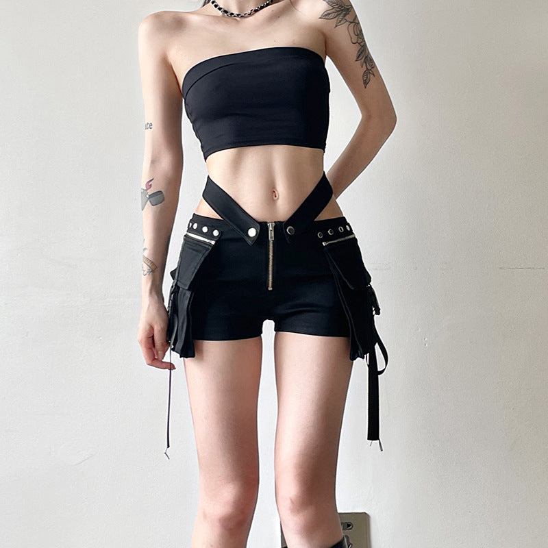 cut out V-Cut Waist Shorts with Large Pockets