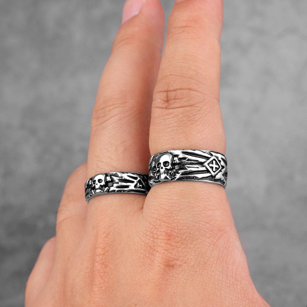 gothic Engraved Skull Ring Band