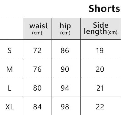Size chart for shorts with measurements in centimeters and suggested weight ranges.